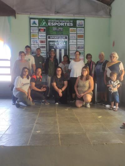 Movimentando a Melhor Idade: idosos acima de 60 anos e demais participantes tiveram orientações sobre os objetivos do Projeto Saúde Preventiva