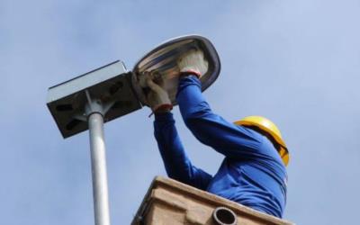 Iluminação pública tem novo prestador de serviços em nosso município
